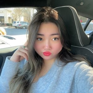 Meet your Posher, Lucy